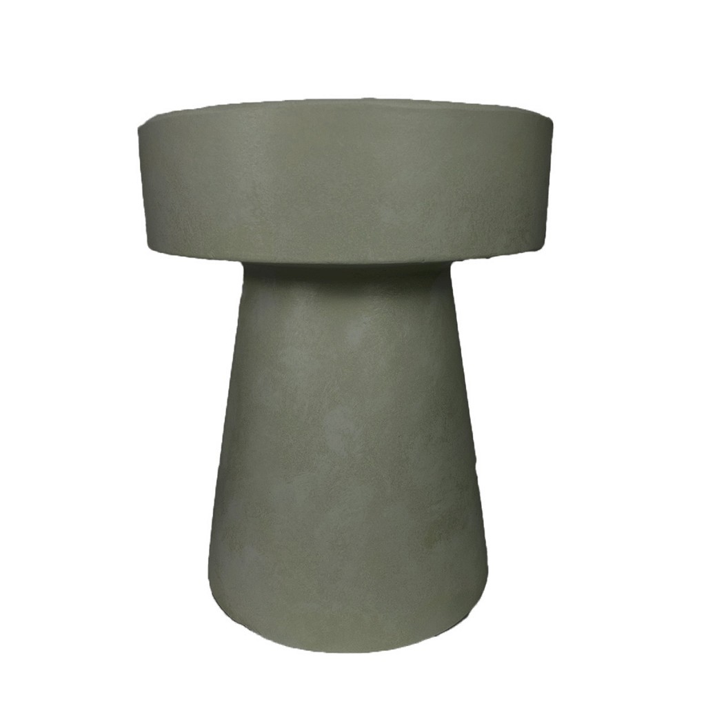 MAH116 stool